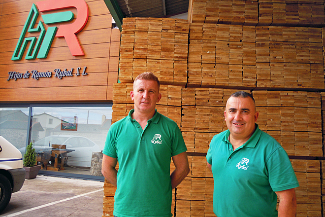 Empresa forestal Hijos de Ramón Rubal SL especializada en madera de pino en Galicia